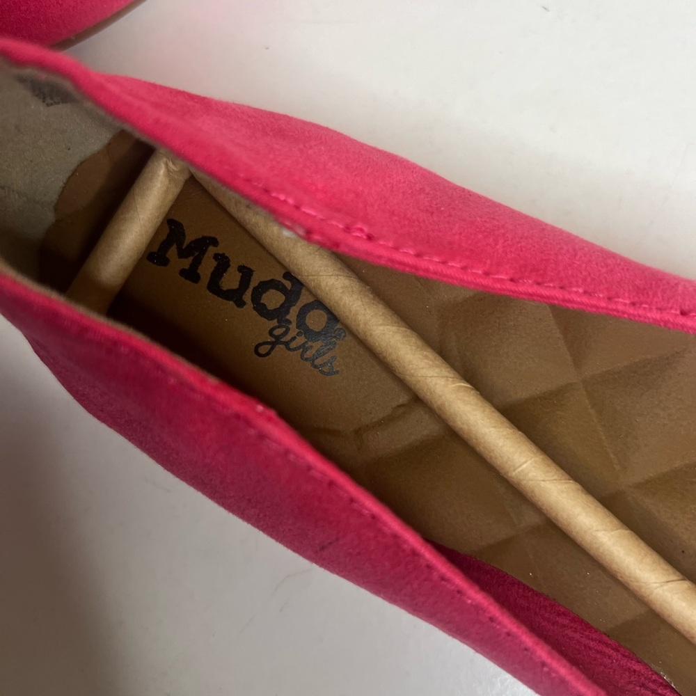 Mudd Girls Pink Suede Ballet Flats with Bow & Fringe